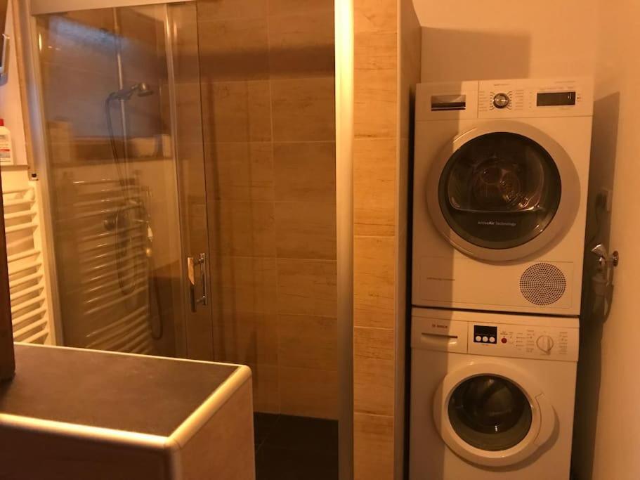 Willkommen Im Casa Felice, Der Wohlfuehl Oase Mit Balkon, 4 Betten Und Homeoffice Platz Aidlingen Zewnętrze zdjęcie