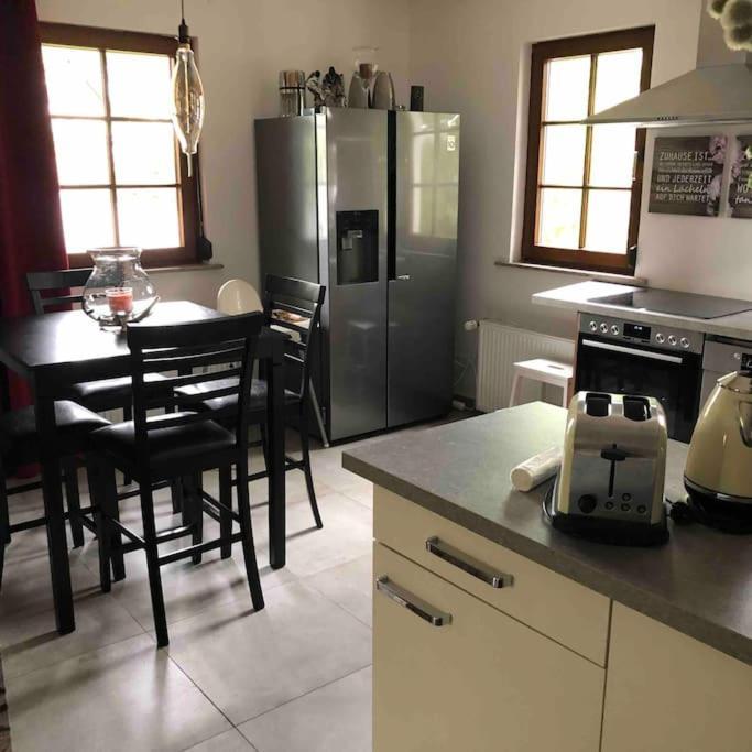 Willkommen Im Casa Felice, Der Wohlfuehl Oase Mit Balkon, 4 Betten Und Homeoffice Platz Aidlingen Zewnętrze zdjęcie